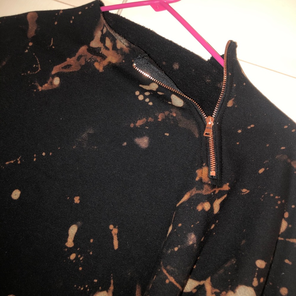 Custom Acid Wash sweater - Picture 3 of 7